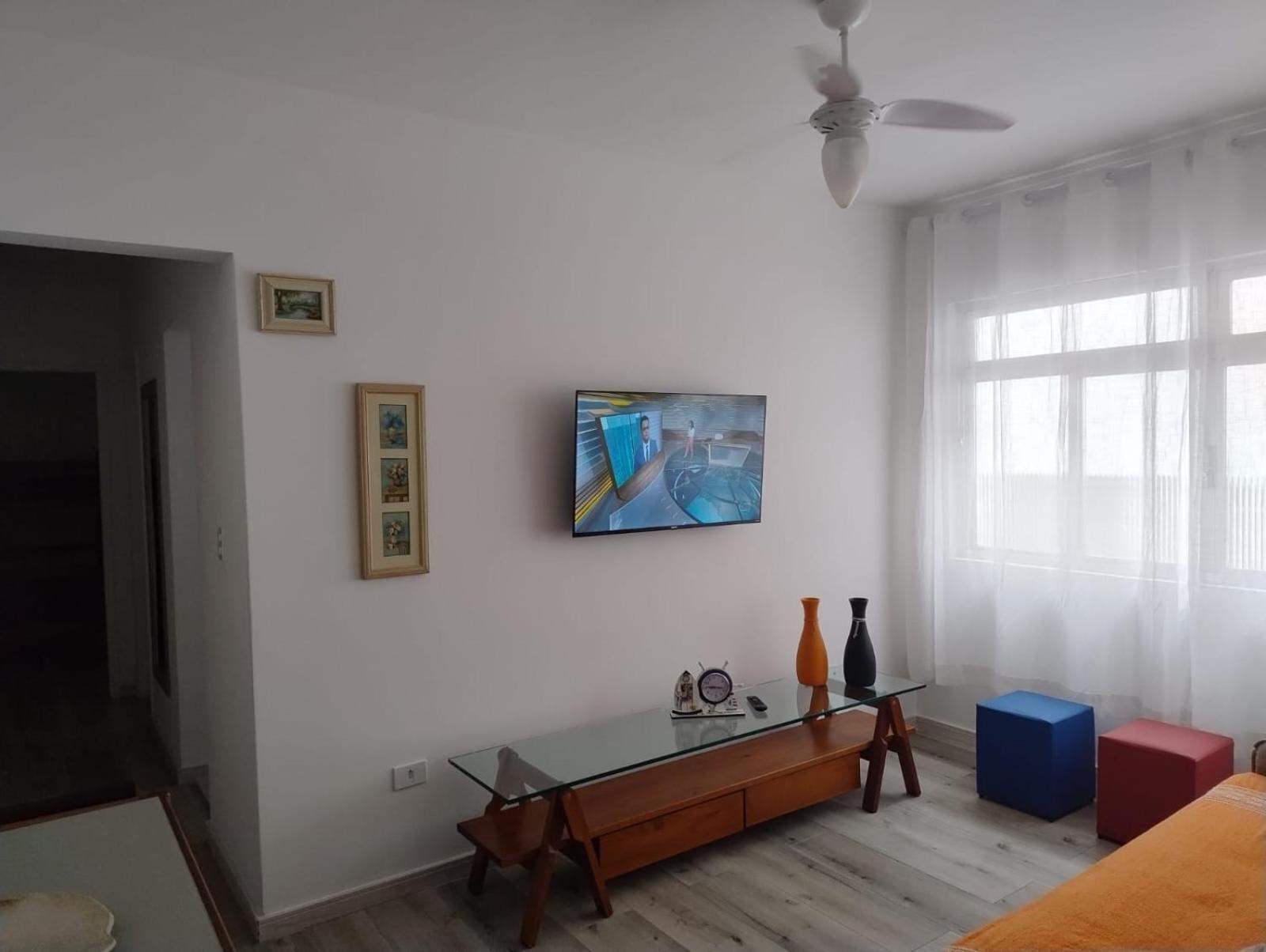 גוארויה Apto 1 Dorm Entre Praias Do Tombo E Asturias! מראה חיצוני תמונה