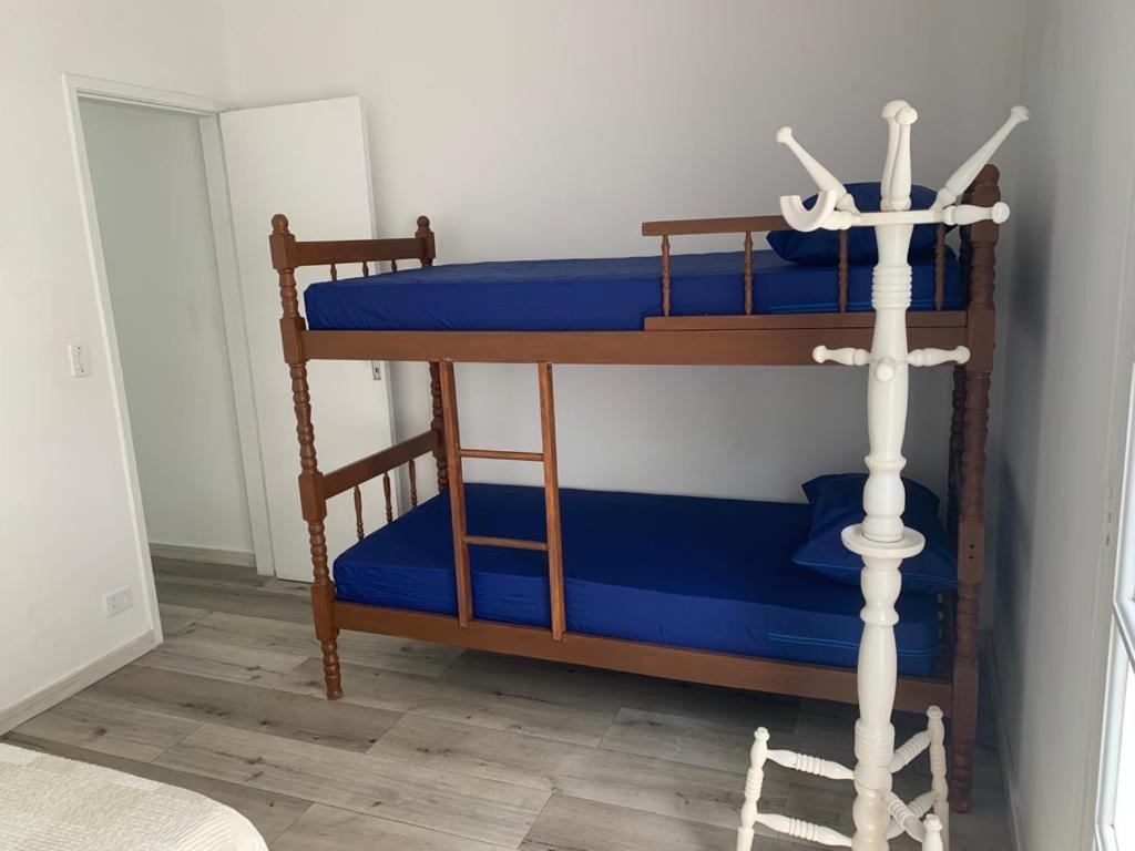 גוארויה Apto 1 Dorm Entre Praias Do Tombo E Asturias! מראה חיצוני תמונה